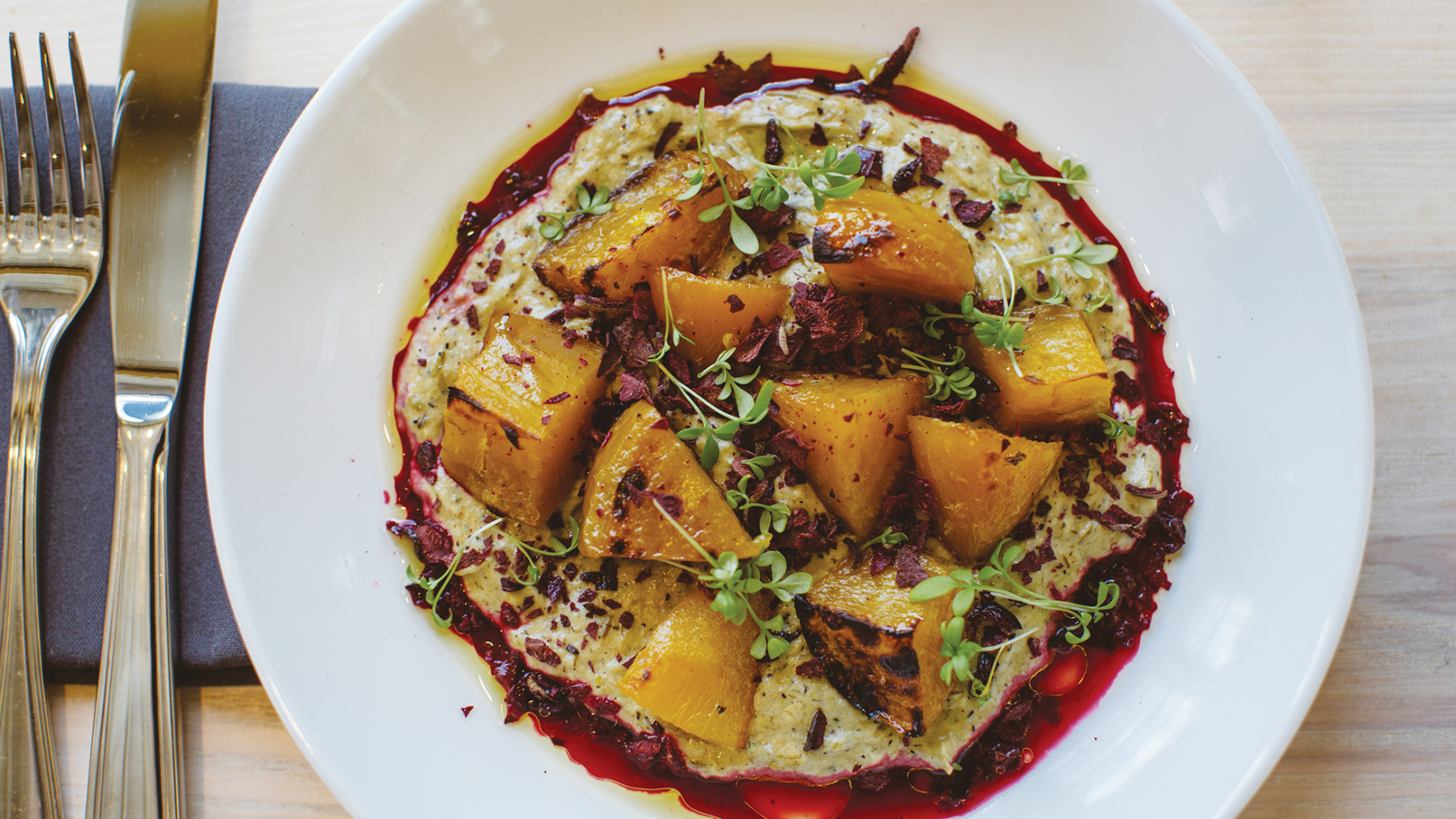 Best Charming Place to Dine